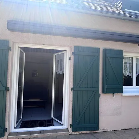 公寓 Confortable A Pour 6 Personnes, 2 Chambres, Terrasse Et Jardinet - Fr-1-812-116 科特雷